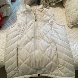 Izod vest